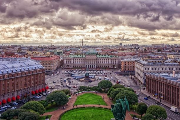Read more about the article 10 Unforgettable Adventures in St Petersburg